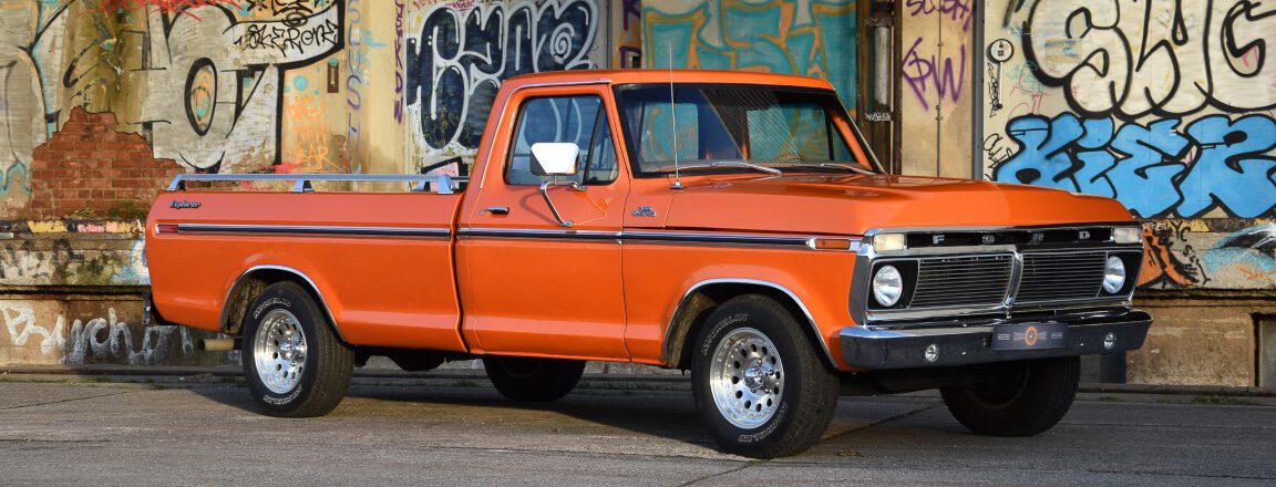 Ford F100 Explorer