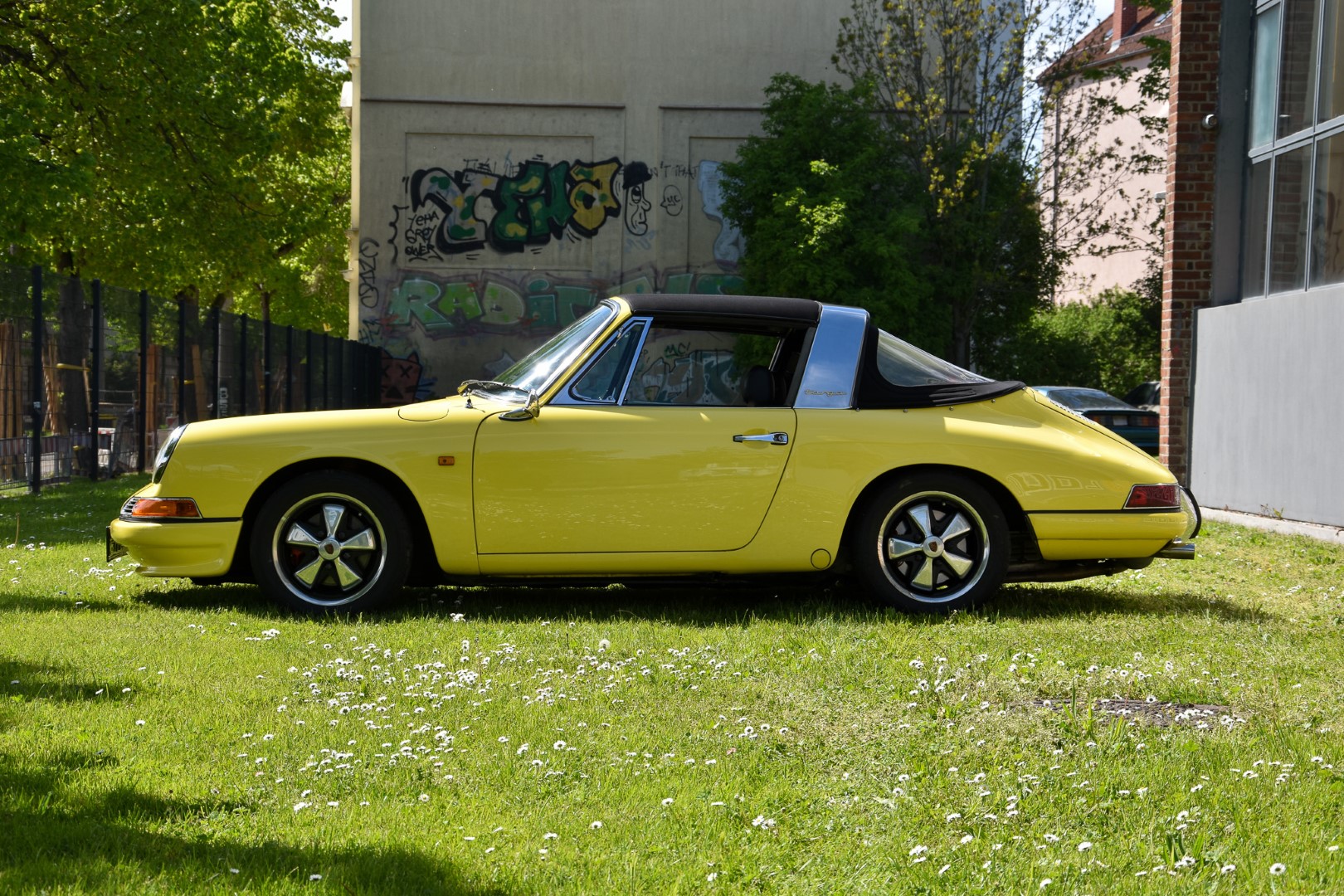 Porsche 911 SWB Targa Seitenansicht